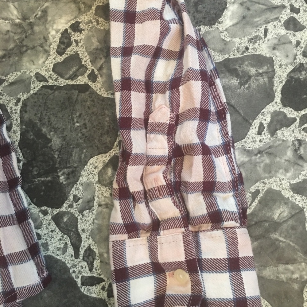 Plaid button down - Picture 4 of 5